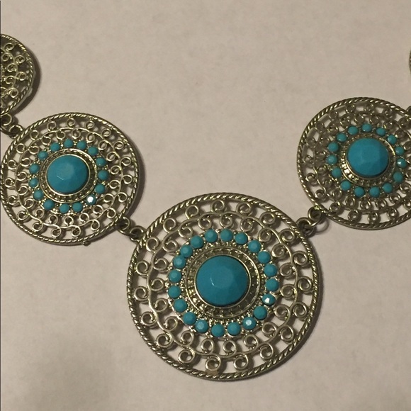 Southwest Style Necklace - Picture 2 of 2